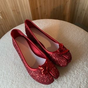 NWT Red Tabi Maison Margiela